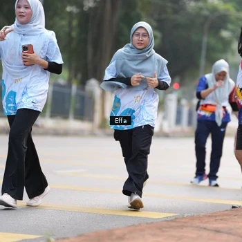 Runner Photo 8212070