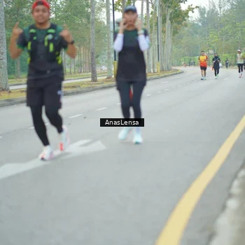 Runner Photo 8212073