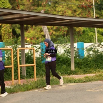 Runner Photo 8212082