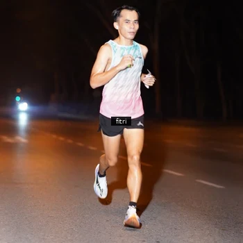 Runner Photo 8212084