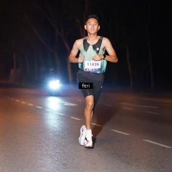 Runner Photo 8212085