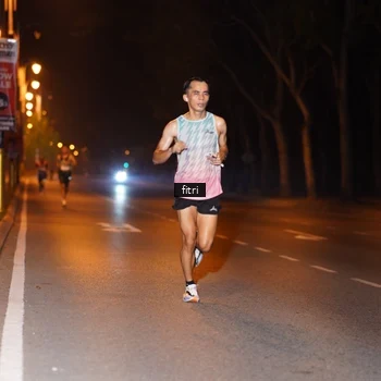 Runner Photo 8212104