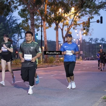 Runner Photo 8212108