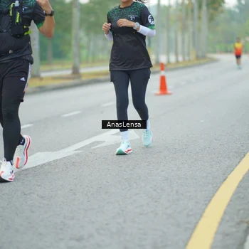 Runner Photo 8212111