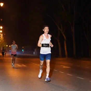 Runner Photo 8212115