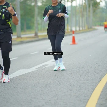 Runner Photo 8212119