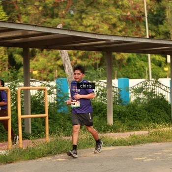 Runner Photo 8212137