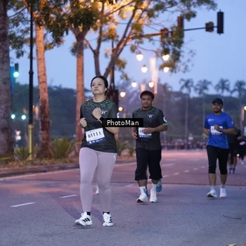 Runner Photo 8212142