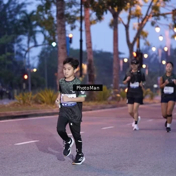 Runner Photo 8212147