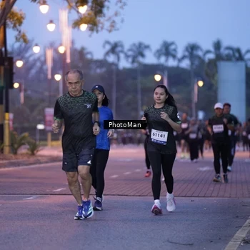Runner Photo 8212156