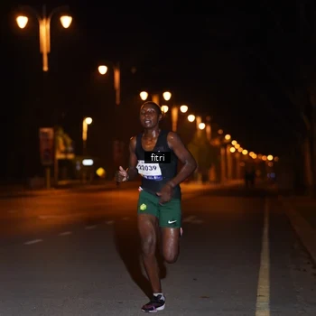 Runner Photo 8212179