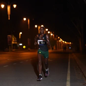 Runner Photo 8212181