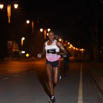 Runner Photo 8212190