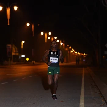 Runner Photo 8212194