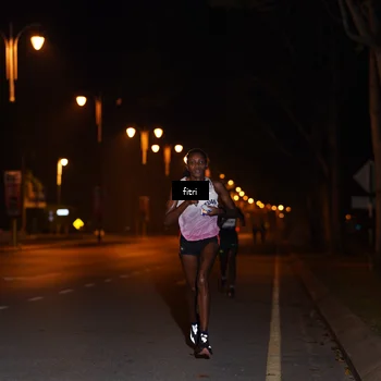 Runner Photo 8212202