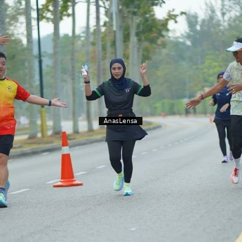 Runner Photo 8212252