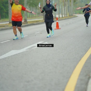 Runner Photo 8212281