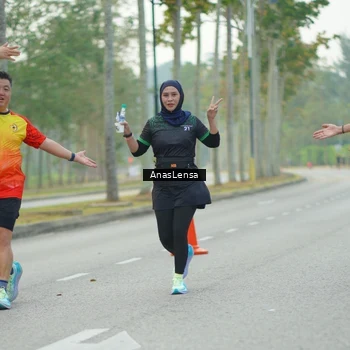 Runner Photo 8212283