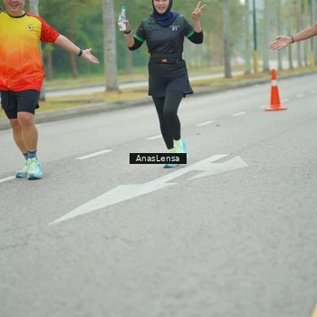 Runner Photo 8212299