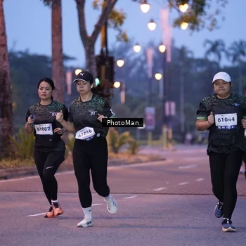 Runner Photo 8212328