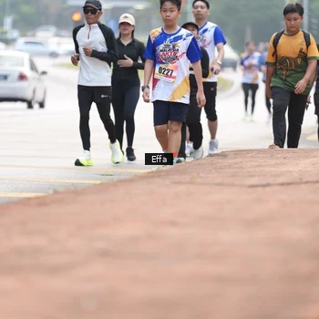 Runner Photo 8212345