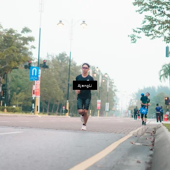 Runner Photo 8212371