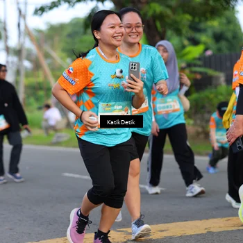 Runner Photo 8212375