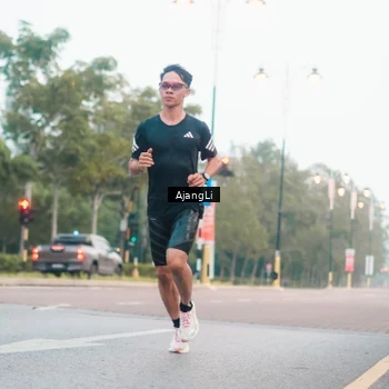 Runner Photo 8212388