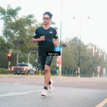 Runner Photo 8212389