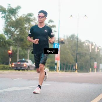 Runner Photo 8212393