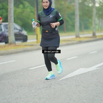 Runner Photo 8212412
