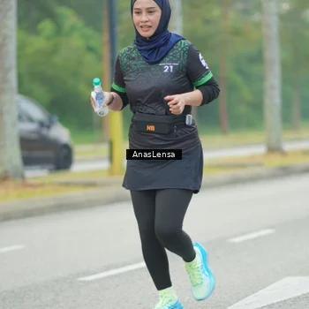 Runner Photo 8212414