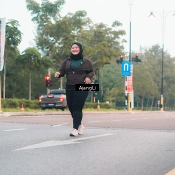 Runner Photo 8212434