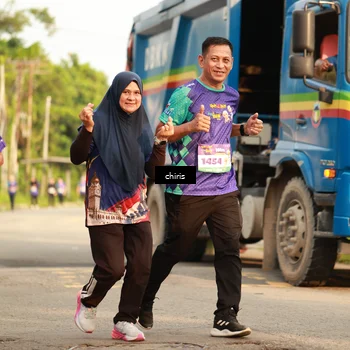 Runner Photo 8212458