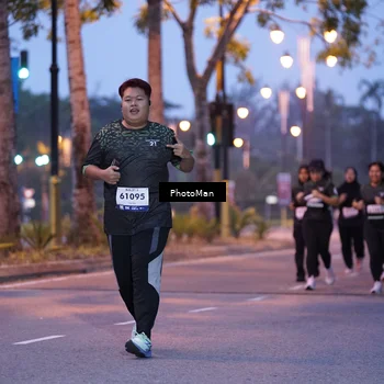 Runner Photo 8212472