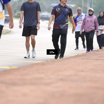 Runner Photo 8212479