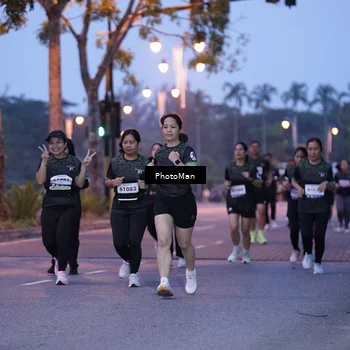 Runner Photo 8212524