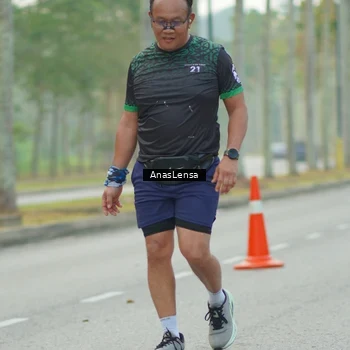 Runner Photo 8212573