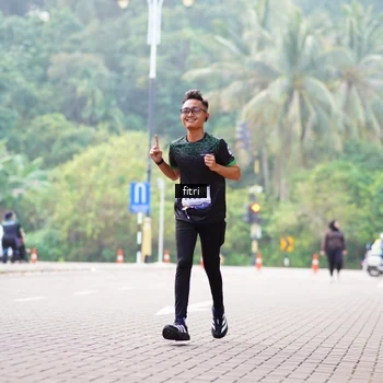 Runner Photo 8212579