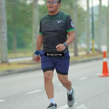 Runner Photo 8212583