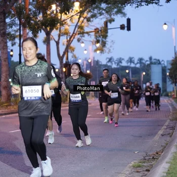 Runner Photo 8212625