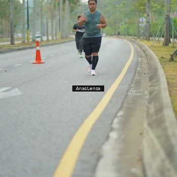 Runner Photo 8212643