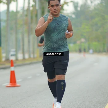 Runner Photo 8212653