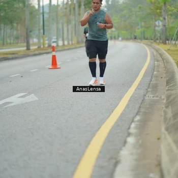 Runner Photo 8212694