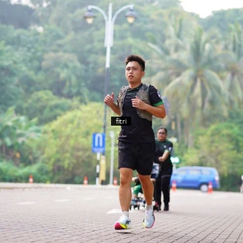 Runner Photo 8212699