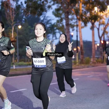 Runner Photo 8212708