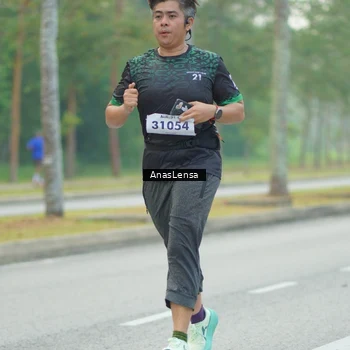 Runner Photo 8212760