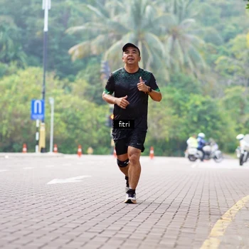 Runner Photo 8212763