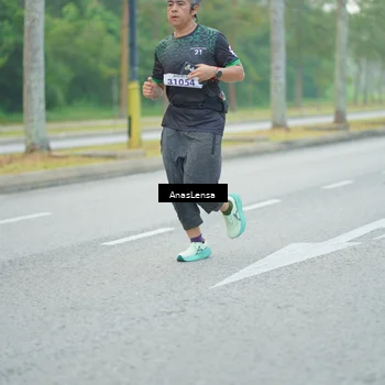 Runner Photo 8212773