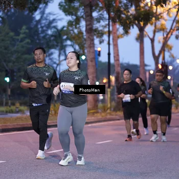 Runner Photo 8212854